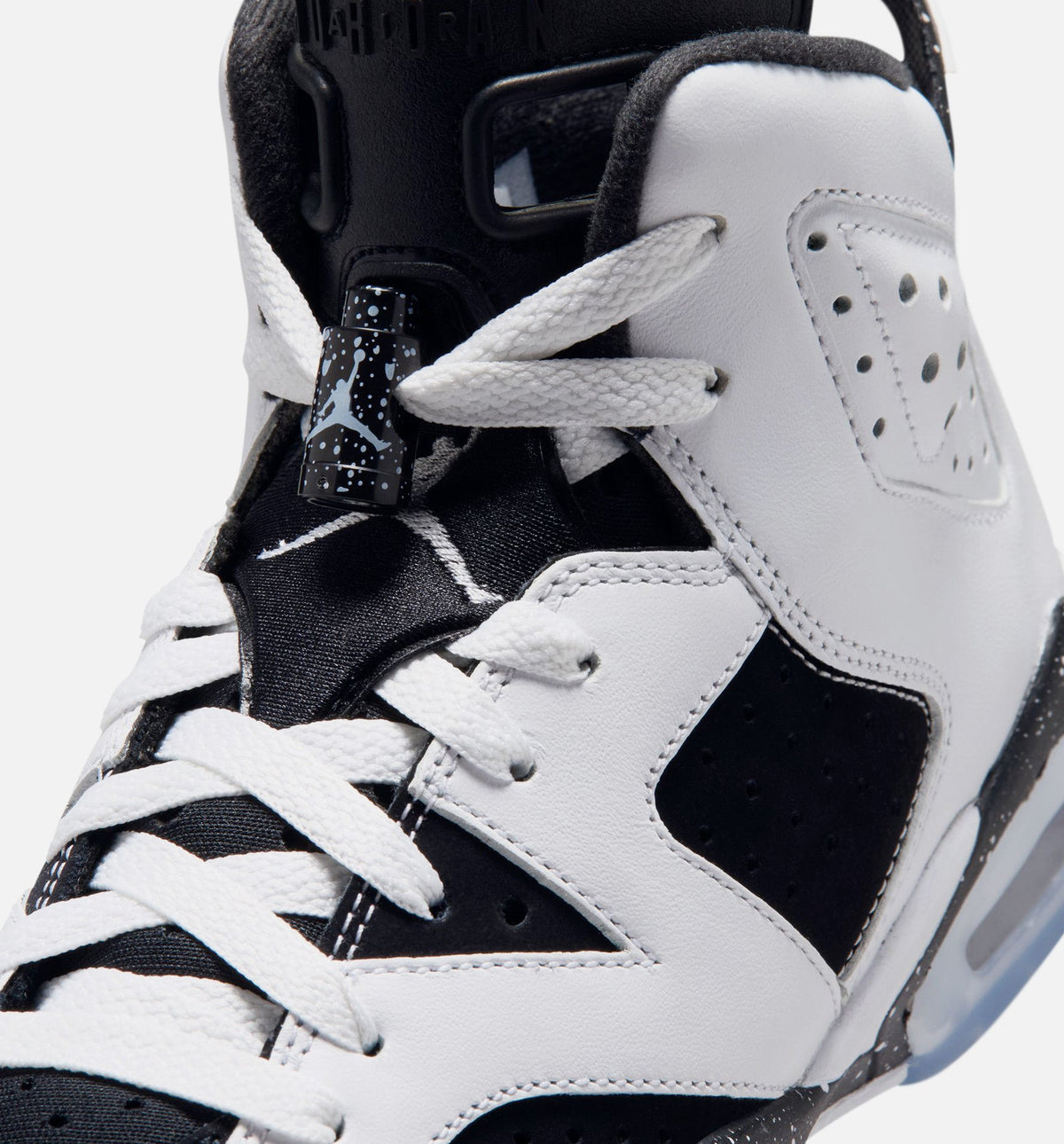 Air Jordan 6 Retro Black and White GS Lifestyle Shoe - Black/White