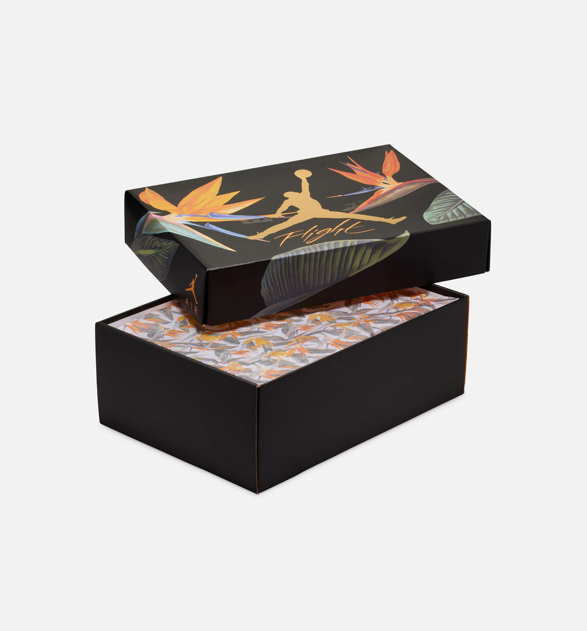 Air Jordan 4 Retro Birds of Paradise Women's Lifestyle Shoe - Coconut Milk/Metallic Gold/Bright Mango/Sundial
